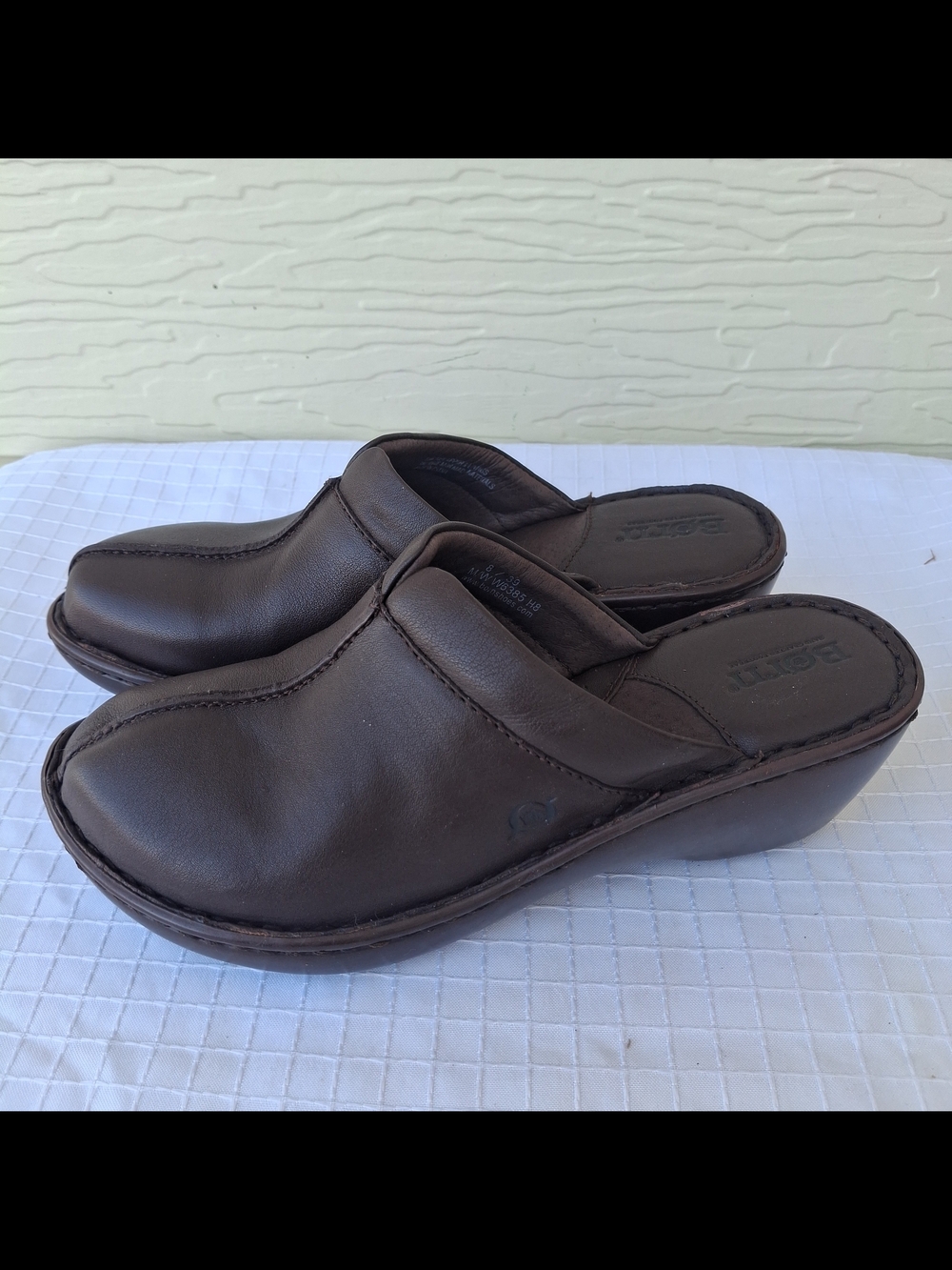 Born Women's Brown Slip-On Clog Shoes Size 8
